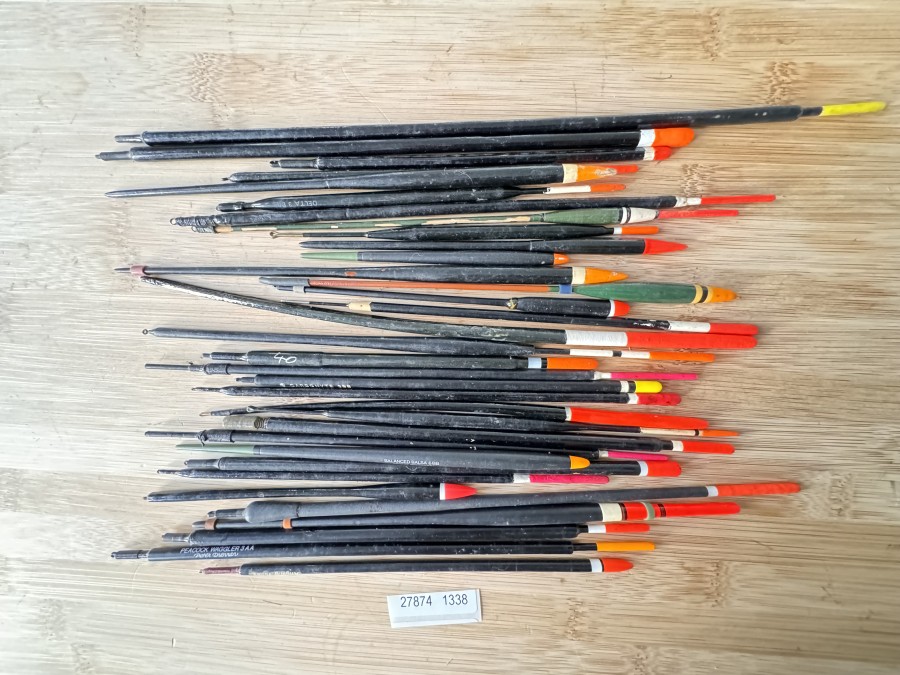 Posen, verschiedene Hersteller, 33 Stück 120 bis 280mm, großteils neu, ungefischt