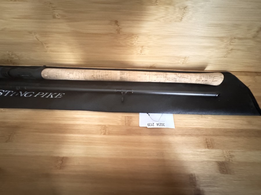 Spinnrute - Baitcast, Shimano - Yasei, AX Casting H Pike,  2tlg., 2,50m, WT 20-60g, Gewicht 92g, Futteral, ungefischt, Transportlänge 1300mm