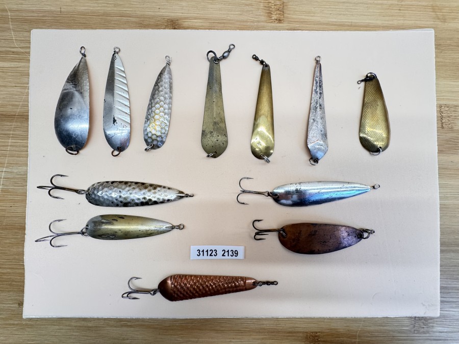 Kunstköder, Swiss Made, 5 Schleppköder mit Drilling, 7 - 9cm,  3 - 5g, 7 x ohne Drilling, 6 - 8cm,  2 - 5 g, Gebrauchsspuren