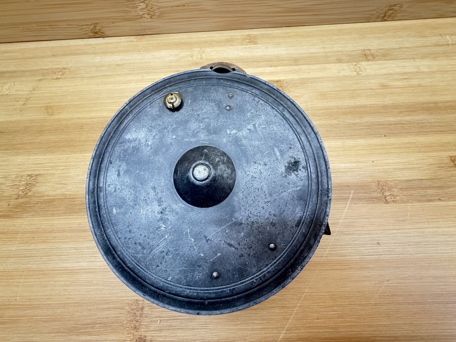 Vintage Lachsfliegenrolle, Playfair Aberdeen,, # 10, 110mm Rollendurchmesser,  52mm Rollenbreite, Gewicht 495g, Messing Rollenfuß 72mm lang, technisch gut, Gebrauchsspuren