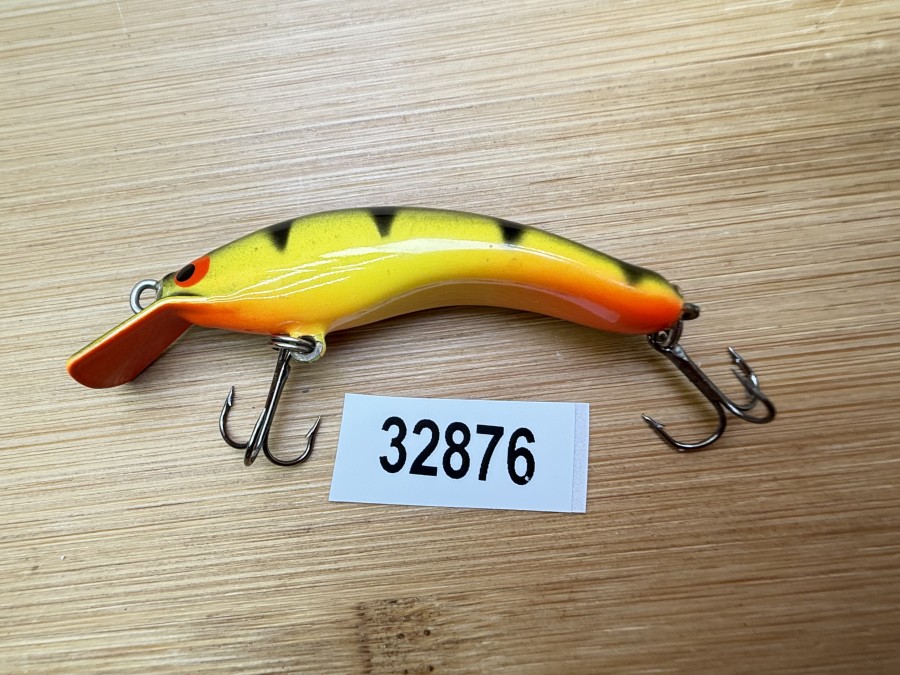 Wobbler, Turus Ukko, Handmade in Finland, Tiger, goldgelb/schwarz, 5cm, 3g, ungefischt,