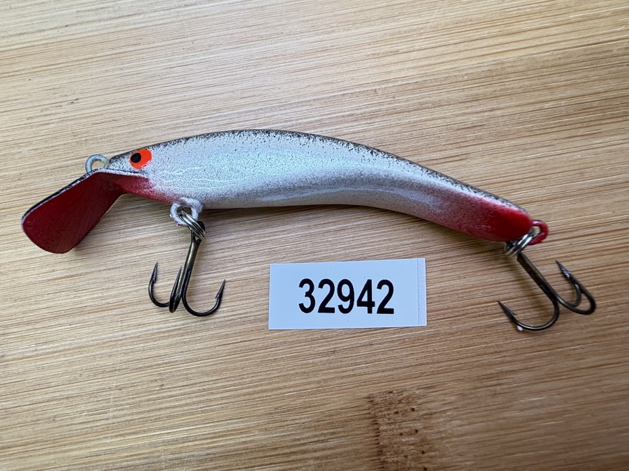 Wobbler, Turus Ukko, Handmade in Finland, rot/silber/dunkel, 7cm, 5,50g, ungefischt