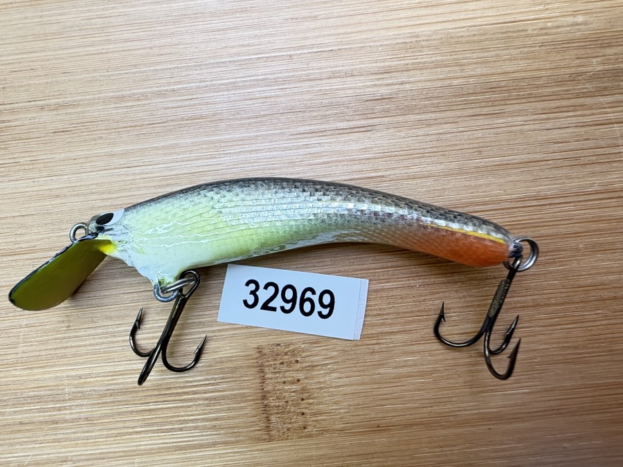Wobbler, Turus Ukko, Handmade in Finland, hellgrün/silber/dunkel, 7cm, 5,50g, ungefischt