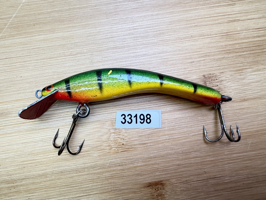 Wobbler, Turus Ukko, Handmade in Finland, Tiger, rot/gelb/oliv/schwarz, 9cm, 11,00g, ungefischt