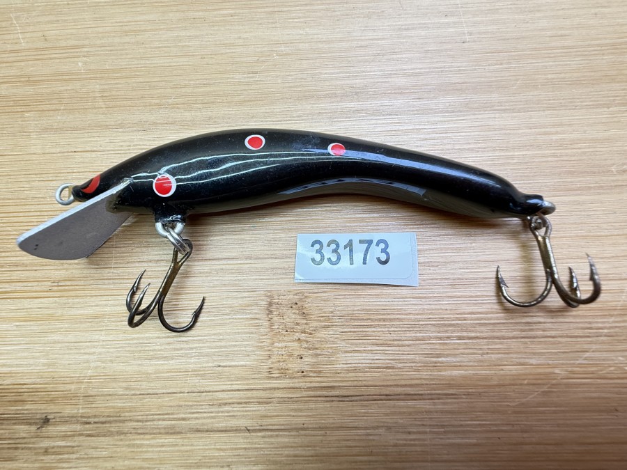 Wobbler, Turus Ukko, Handmade in Finland, Watchmen, schwarz, mit weiss/roten Punkten, 9cm, 11,00g, ungefischt
