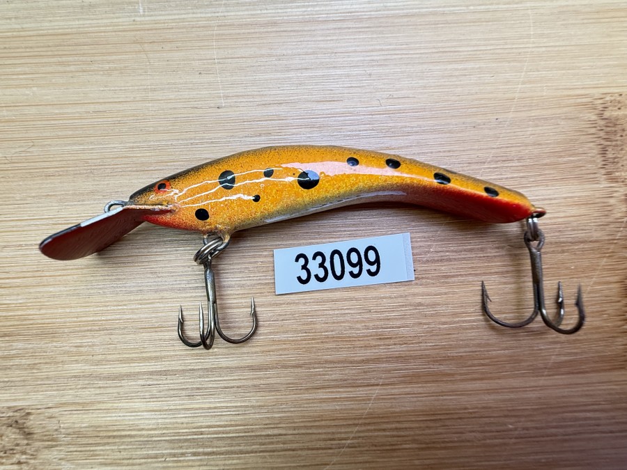 Wobbler, Turus Ukko, Handmade in Finland,  gold/orange/gold/schwarz, schwarze Punkte, 7cm, 5,00g, ungefischt