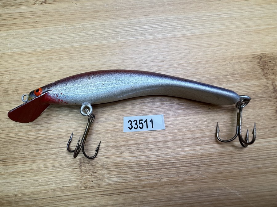 Wobbler, Turus Ukko, Handmade in Finland, rot/silber/schwarz, 12cm, 15,00g, ungefischt