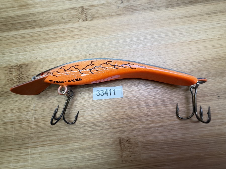 Wobbler, Turus Ukko, Handmade in Finland, gemarkt, orange/blau/schwarz, 12cm, 15,00g, ungefischt