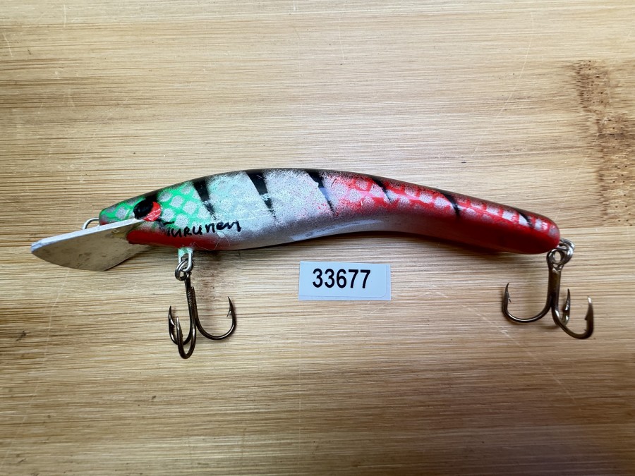 Wobbler, Turus Ukko, Turunen gemarkt, rot/silber/grün/schwarz, 12cm, 21g, ungefischt