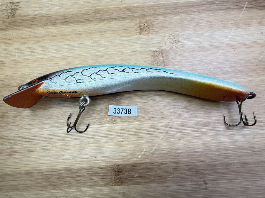 Wobbler, Turus Ukko, Handmade in Finland, Turus Ukko gemarkt, Headhunter, rot//silber/blau/schwarz, 20cm, 61g, ungefischt,
