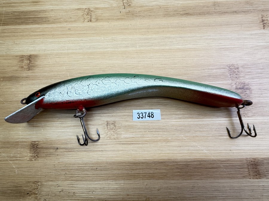 Wobbler, Turus Ukko, Handmade in Finland, Turus Ukko gemarkt,  Green Champion, rot/silber/grün/schwarz, 20cm, 53g, ungefischt,