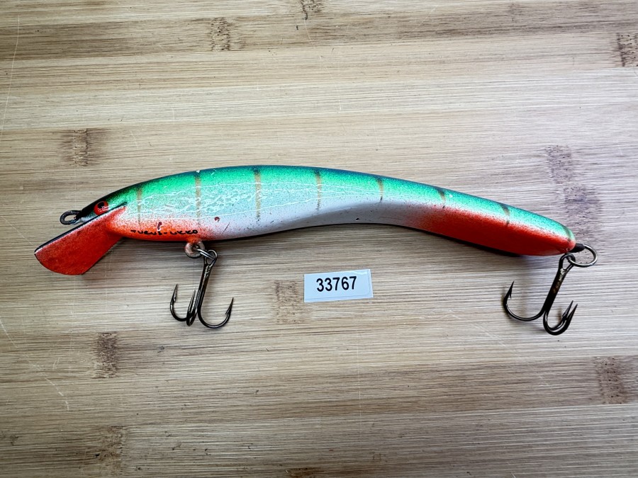 Wobbler, Turus Ukko, Handmade in Finland, Turus Ukko gemarkt, rot/beige/grün/blau/schwarz, 20cm, 42g, ungefischt