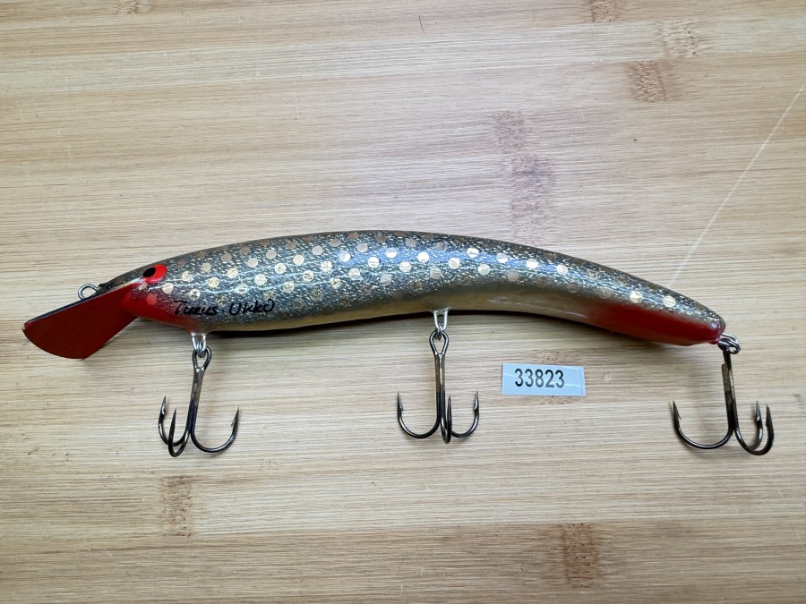 Wobbler, Turus Ukko Sonderedition April 1991, Handmade in Finland, Turus Ukko gemarkt, Huunti kuu 1/5, rot/gold/dunkel/schwarz, 20cm, 68g, ungefischt