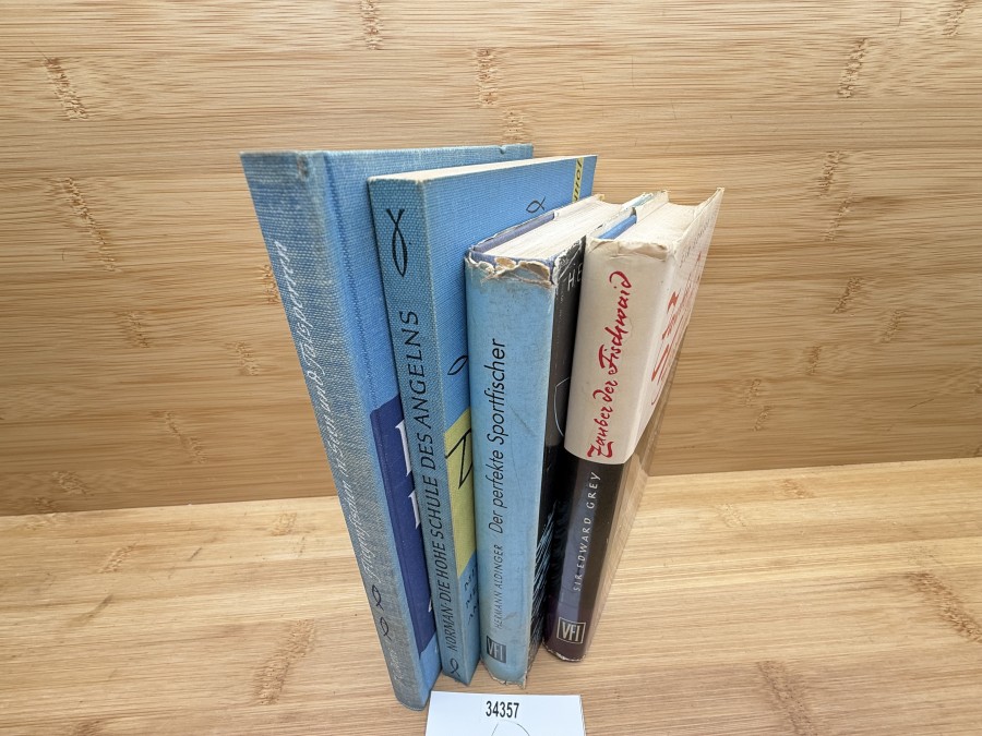 4 Bücher, Zauber der Fischwaid, Sir Edward Grey, 1963, Der perfekte Sportfischer, Hermann Aldinger, 1965, Die Hohe Schule des Angelns, John Norman, 1968, Föliegenfischen in Seen und Talsperren, T.C. Ivens, 1961