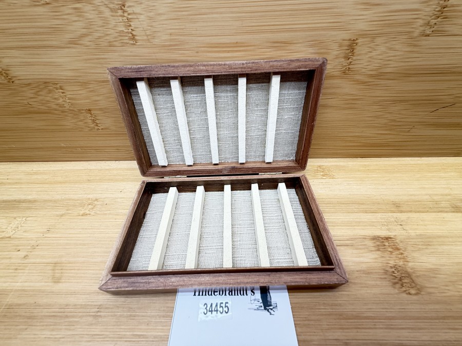 Fliegenbox, Mahagoni, 140x85x25mm, feste Schaumstoffstreifen, schöne Handarbeit