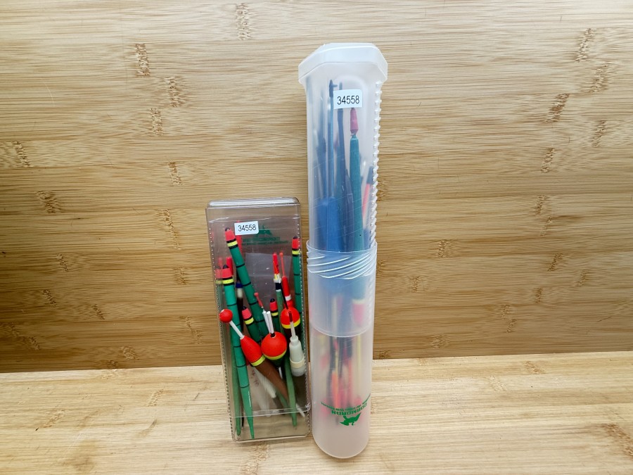 Konvolut Schwimmer, 35 Stück, in 2 Kunststoffboxen